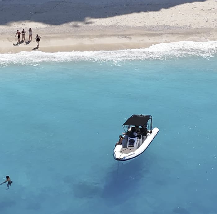 * Halve dagtrip naar Porto Katsiki en Egremnoi Bays op het eiland Lefkada *