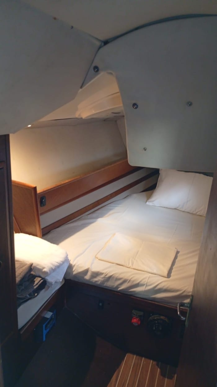 Enjoy a day at sea in Athens on a sailboat