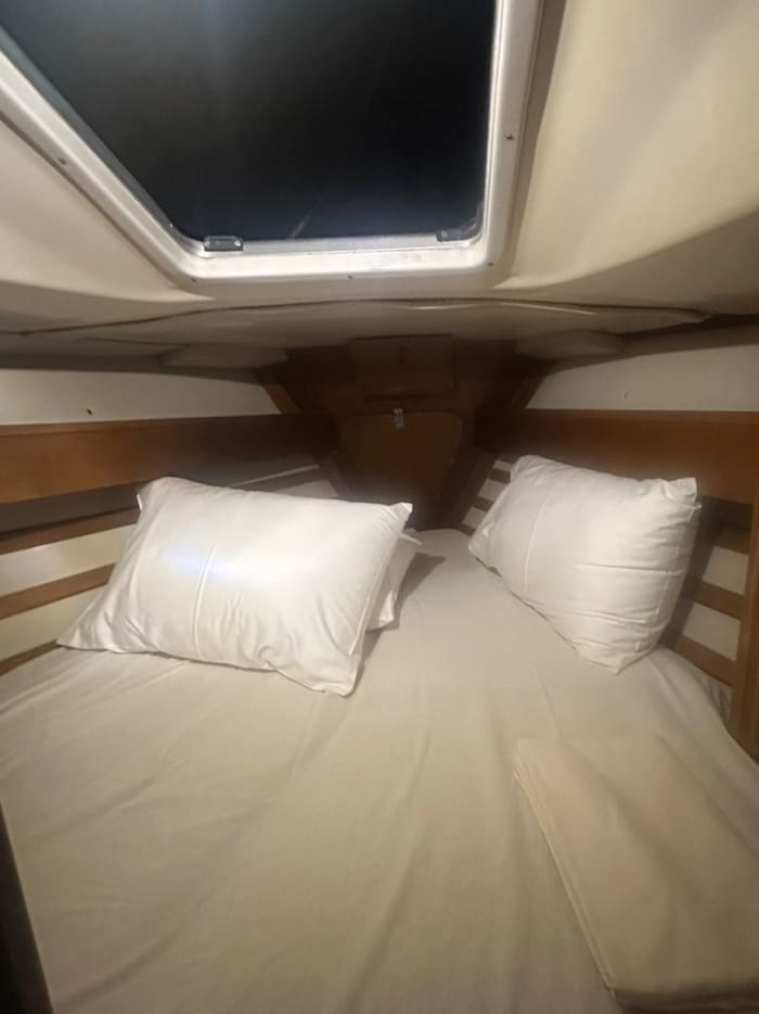 Enjoy a day at sea in Athens on a sailboat
