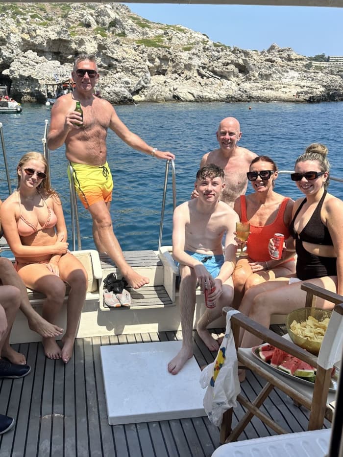 Rhodes Highlights Cruise: Kalithea Caves, Oasis Bay & Kalami Beach – 4-Hour Adventure