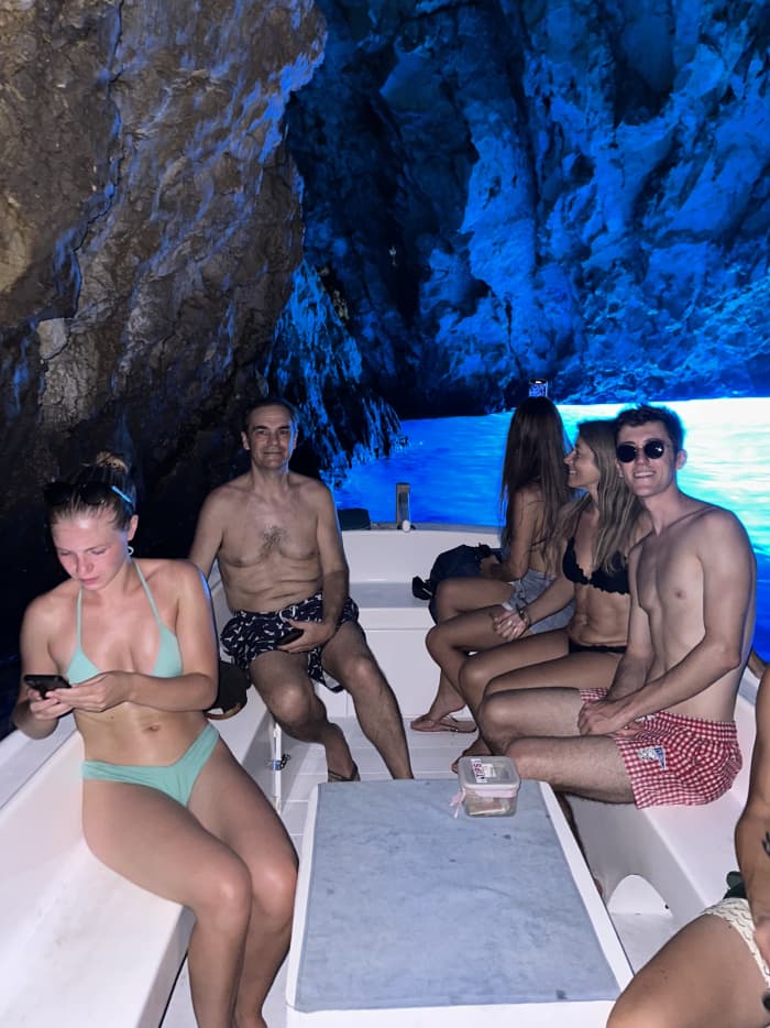Excursión privada a la Cueva Azul desde Split con Mirakul 40