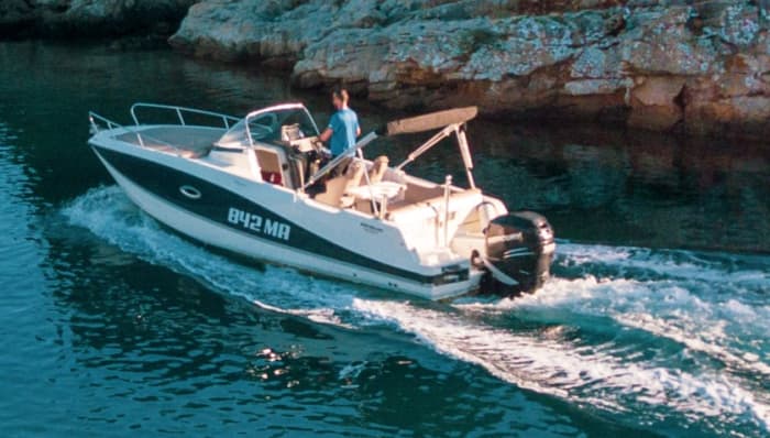 Votre bateau à moteur privé pour une journée autour de Makarska