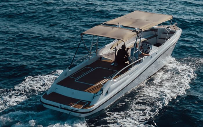 Op jacht naar de sereniteit van de zonsondergang – Hvar per speedboot