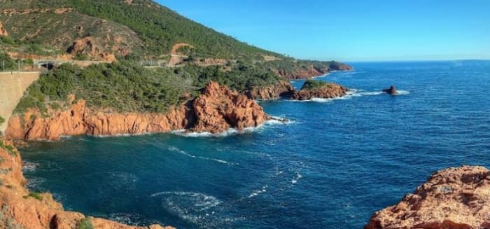 BEST BOAT SPOTS with fresh food and drinks