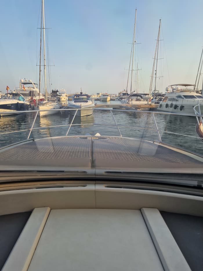 Geniet van 8 uur reistijd vanuit Santa Pola en breng de dag door op het eiland Tabarca.