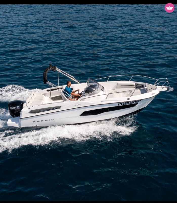 Private boat trip around Kaštela on a motorboat