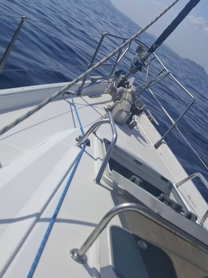 Discover Tavolara and dolphins tours up to 10 people