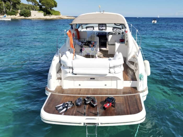 Ontdek Saint-Jean-Cap-Ferrat per privéjacht.