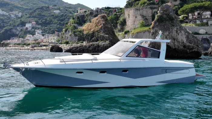 Särskilda halvdagsevenemang på Ferretti 38