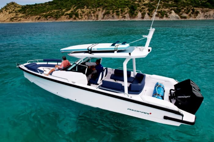 Entdecken Sie Saint Martin: Ein sonniger Tag auf einem Motorboot