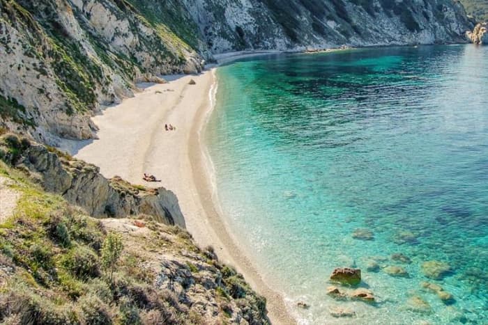 ELBA CRYSTAL TOUR – “VITT VATTEN OCH HEMLIGA VIKAR”