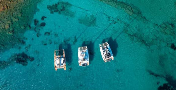 Croisière de 8 heures à travers des rivages isolés et des merveilles antiques