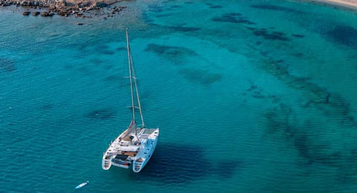 Croisière de 8 heures à travers des rivages isolés et des merveilles antiques