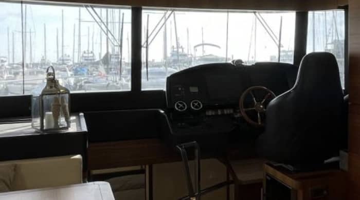 Luksus na nowo zdefiniowany w Beaulieu-sur-Mer: Niezapomniany dzień na jachcie motorowym