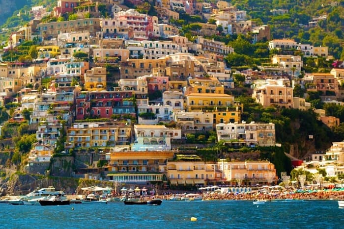 Sorrento Sunset in Style: Aboard a Luxury Yacht