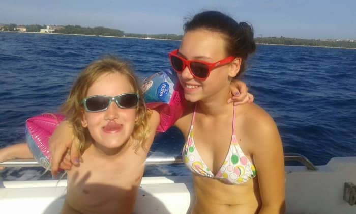 Discover Fažana's shores: A complete day trip aboard a motorboat