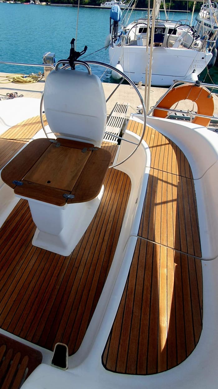 Private sailing trip in the Bay of Kotor (8 hours)