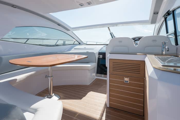 Sessa C44 All inclusive, fuel, skipper, Sail to Formentera Illetas with a fixed price and without worries.