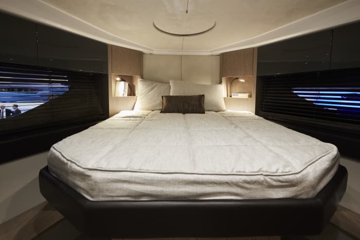 Sessa C44 All inclusive, fuel, skipper, Sail to Formentera Illetas with a fixed price and without worries.
