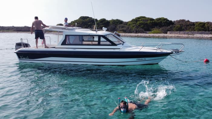 La tua giornata privata di sole e gioia a Novalja