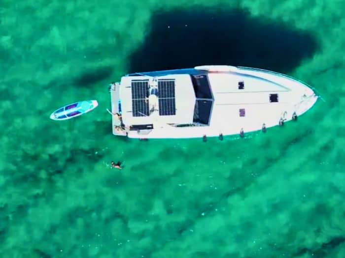 Papagayo Gourmet-Erlebnis: Luxuriöse private Yacht-Tour mit Gourmet-BBQ zu den Stränden von Papagayo