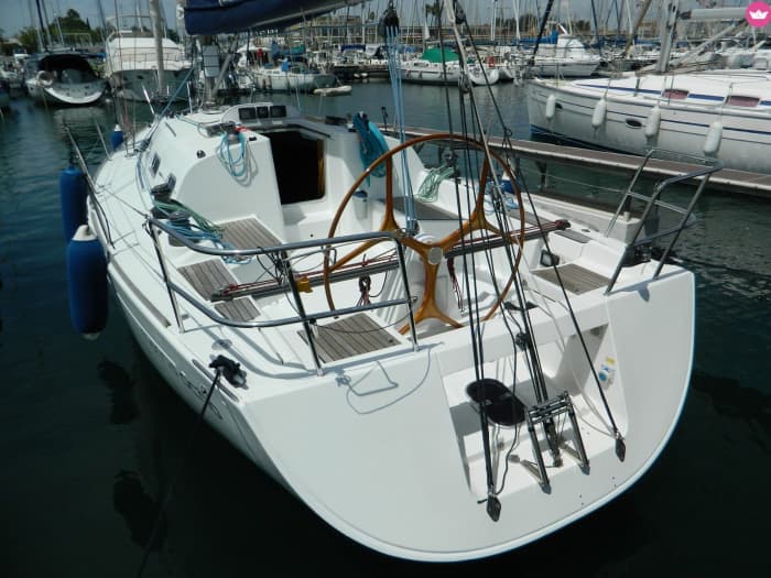 Half-Day Sailing Escape: Feel the Wind & Swim Off Valencia