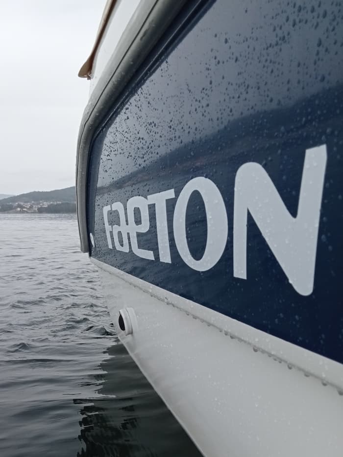 Votre bateau à moteur privé pour une journée autour de Vigo