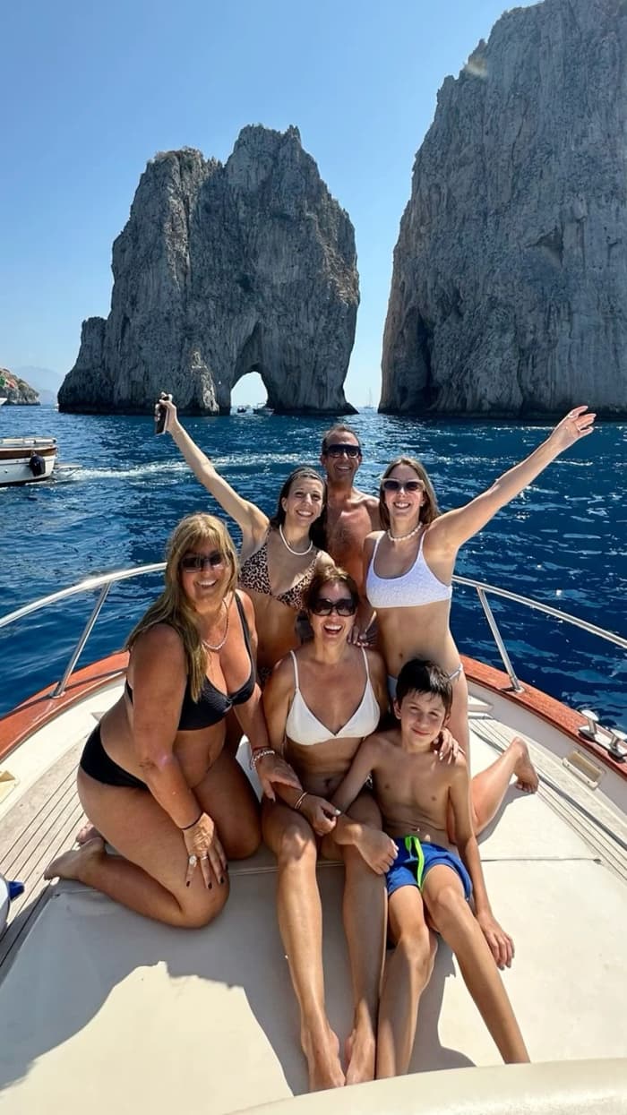 Capri & Positano: Tour of Capri and the Amalfi Coast