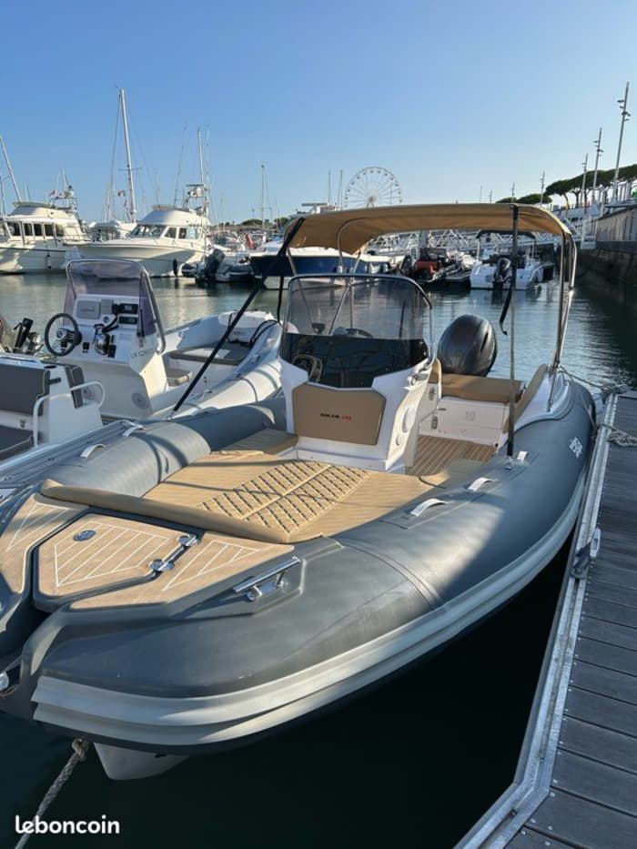 Privater Bootsausflug um Izola mit einem Motorboot