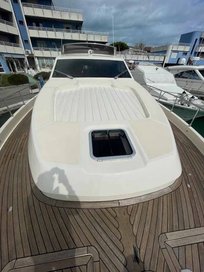 En dag att upptäcka Elba: Den sanna Dolce Vita på en motoryacht