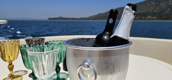 En dag att upptäcka Elba: Den sanna Dolce Vita på en motoryacht