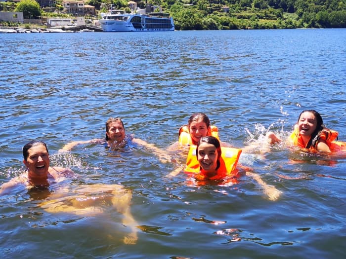 Ontdek Porto in een halve dag: een korte ontsnapping op een motorboot.