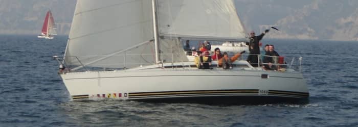 Full-day sailing trip in Marseille on a sailboat