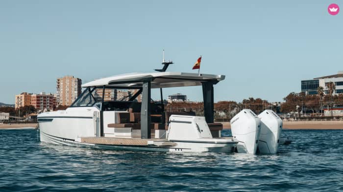 4-hour Charter: Basic Route Barcelona
