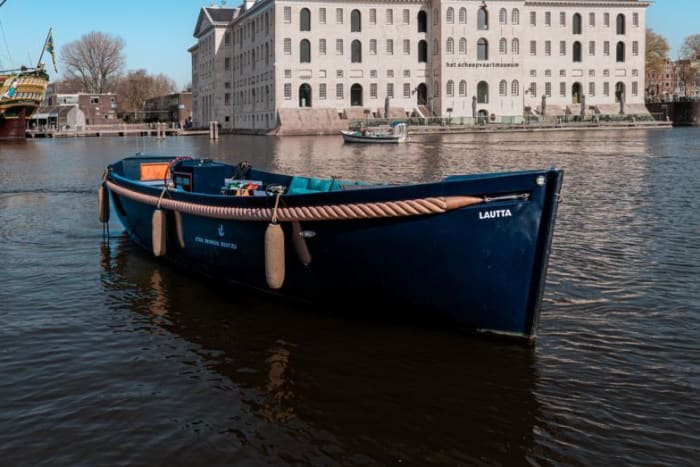 See the Best of Amsterdam from the Water – 2-Hour Guided Private Cruise
