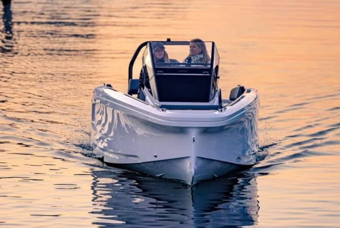 Ein zauberhafter Tag in Saint-Barthélemy auf einem Motorboot