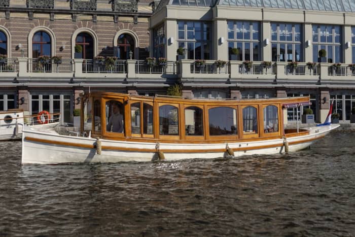 2-Hour Private Boat Tour in Amsterdam – Discover the City from the Water in Style