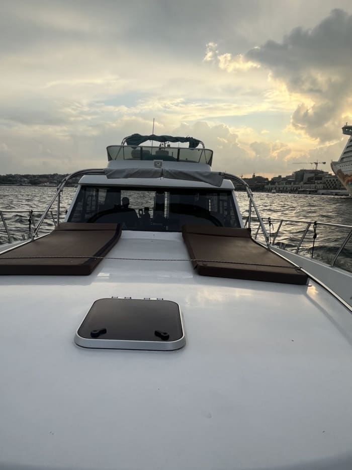 Sunset Dinner Cruise op de Bosporus – Een onvergetelijke culinaire reis