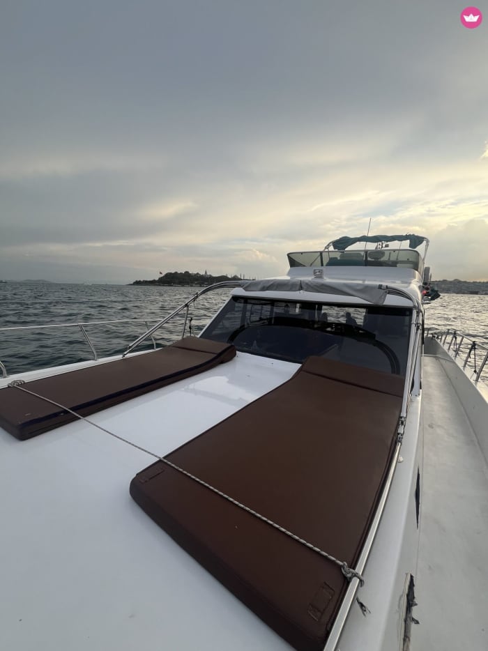 Sunset Dinner Cruise op de Bosporus – Een onvergetelijke culinaire reis