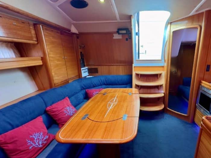 Ventotene Island Escape – Bavaria 42 HT Experience