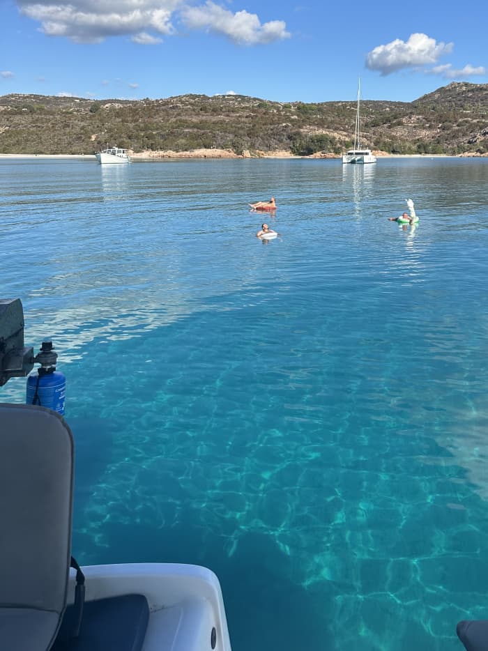 Escapada al atardecer: 3 horas de relajación navegando desde Bonifacio