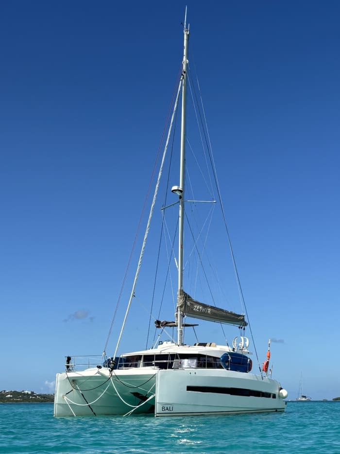 Exklusives Tintamarre – Nacht vor Anker