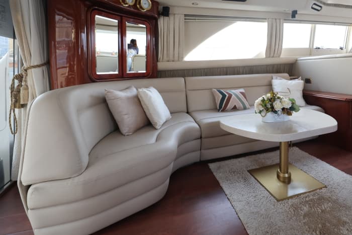 Sophistication at sea: Discover Dubai on a luxury motor yacht