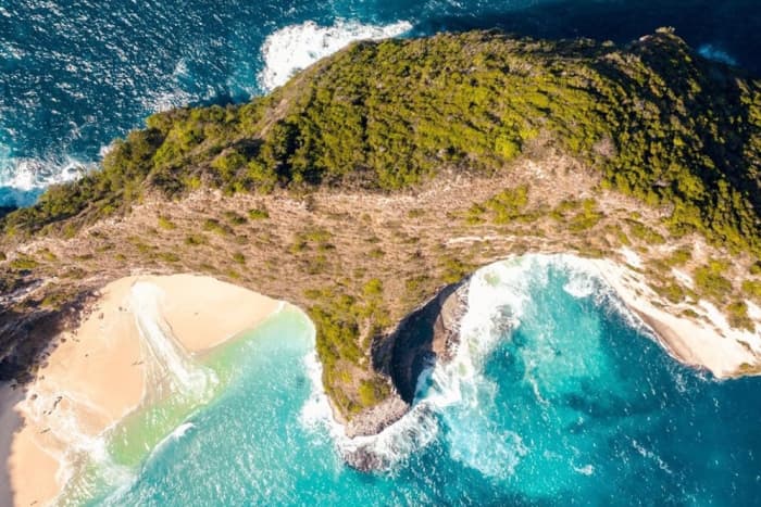 Découvrez Bali en 8h : une expérience de yacht à moteur haut de gamme