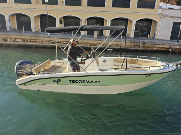 Boat trip around Ciutadella and its coves