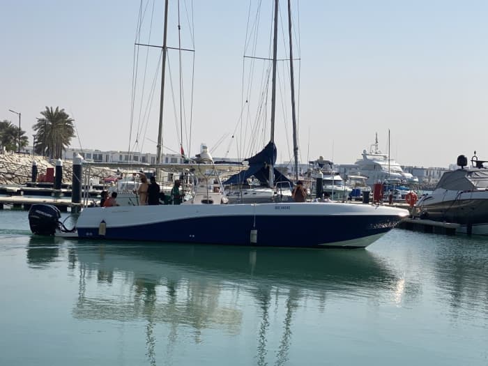 Zwei Stunden auf See: Malerische Bootsfahrt ab Al Hamra Marina