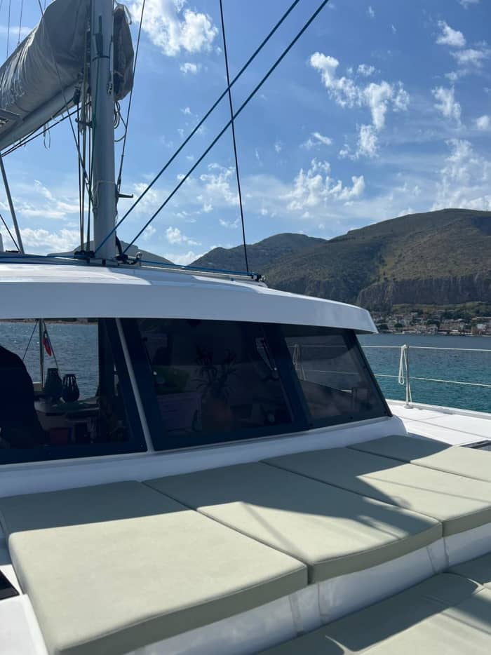 Ontdek Palermo tijdens een dagtocht per catamaran.