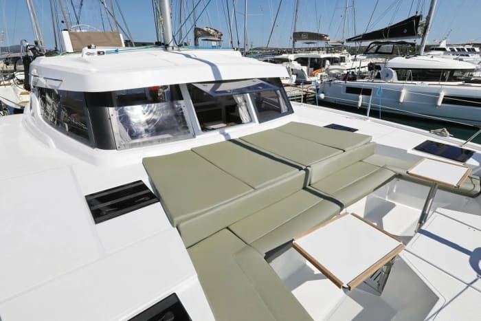 Ontdek Palermo tijdens een dagtocht per catamaran.