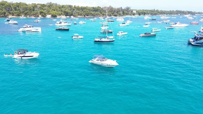 CANNES - LÉRINS ISLANDS - CANNES