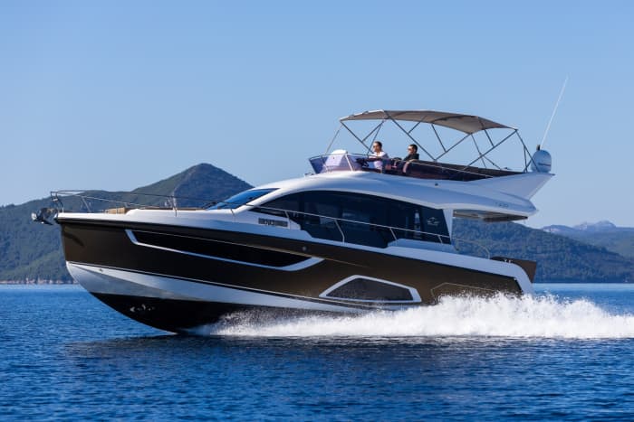 Half-day boat trip in Dubrovnik-Neretva County on a motorboat